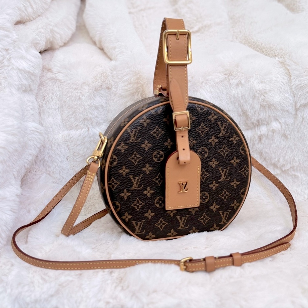 Louis Vuitton Petite Boite Chapeau